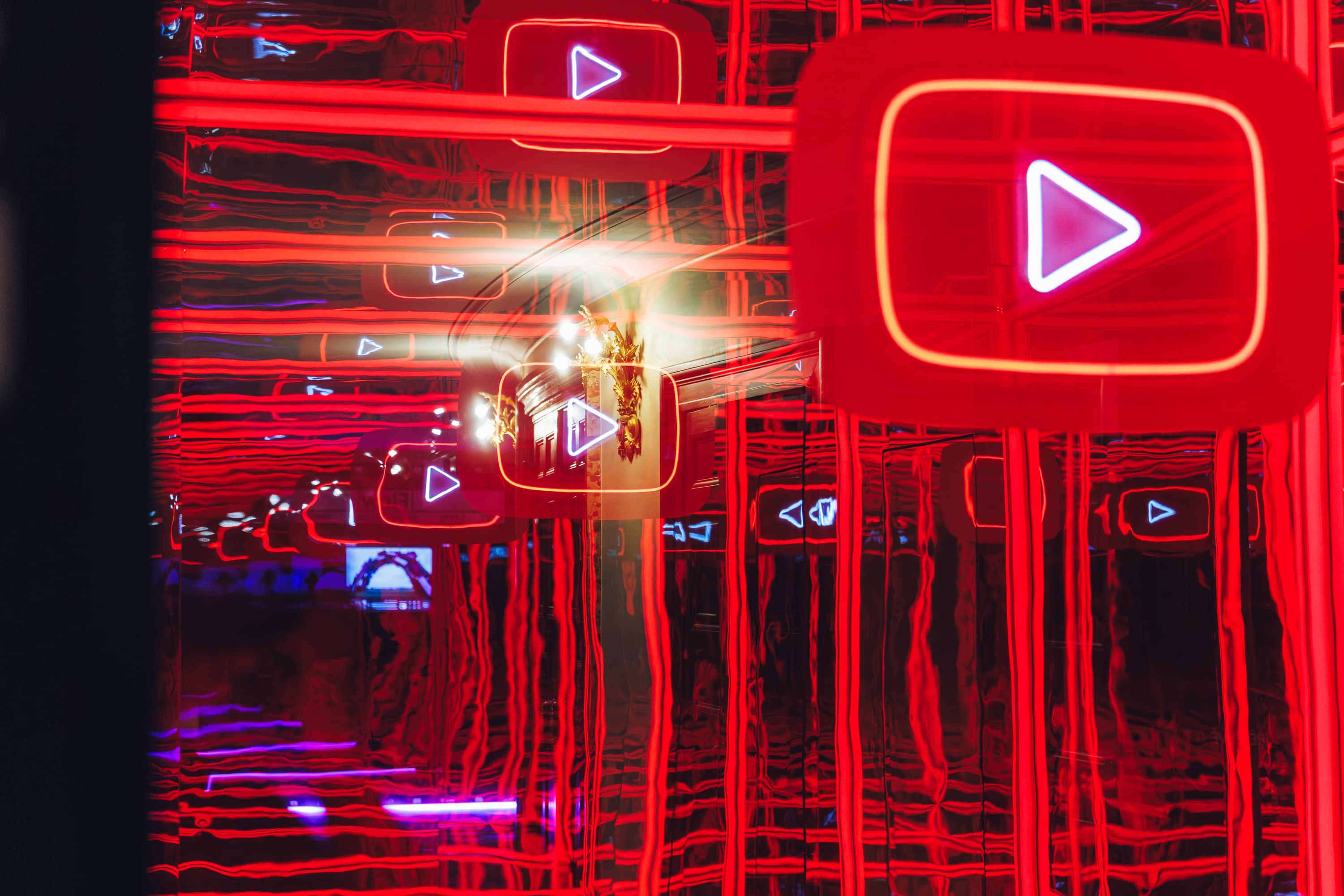 YouTube — YouTube Festival 2025 — Immersive Scenography